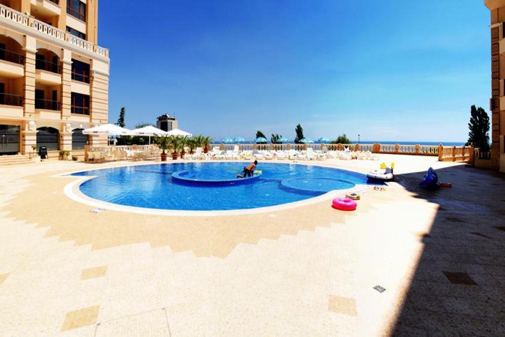 Psb Cabacum Beach Apartments 골든샌드 외부 사진